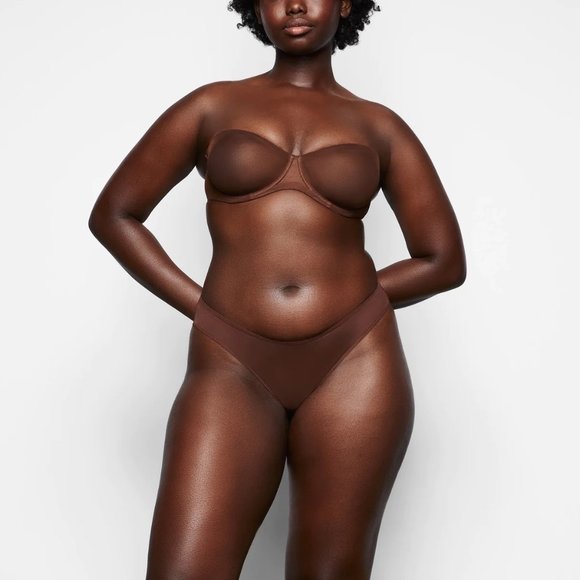 SKIMS Ultra Fine Mesh Strapless Bra Underwire Convertible 44C Clay - Picture 3 of 16